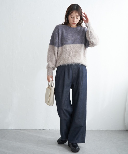 ikka(イッカ)の「【雑誌InRed1月号掲載】ブークレーフェザー切り替えニットプルオーバー(ニット/セーター・レディース・ベージュ/ブルー/グレー/チャコール・L/M/S)」の14枚目の写真