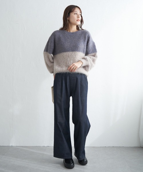 ikka(イッカ)の「【雑誌InRed1月号掲載】ブークレーフェザー切り替えニットプルオーバー(ニット/セーター・レディース・ベージュ/ブルー/グレー/チャコール・L/M/S)」の15枚目の写真