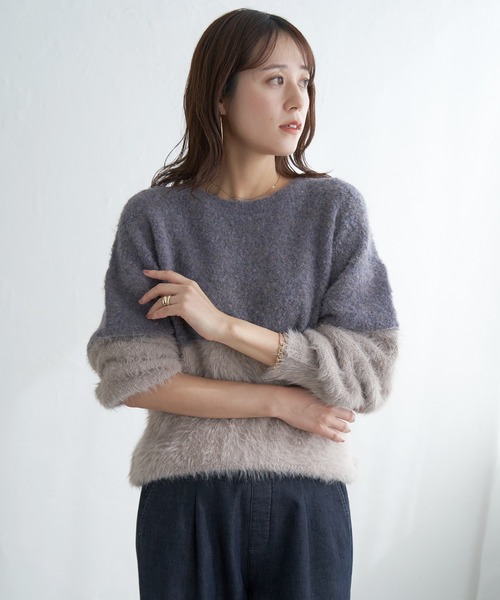 ikka(イッカ)の「【雑誌InRed1月号掲載】ブークレーフェザー切り替えニットプルオーバー(ニット/セーター・レディース・ベージュ/ブルー/グレー/チャコール・L/M/S)」の17枚目の写真