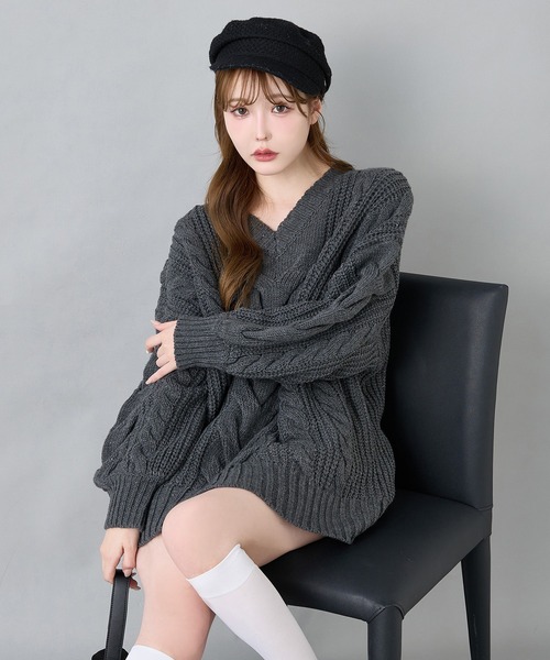 one after another NICE CLAUP（ワンアフターアナザーナイスクラップ）の「ケーブルニットミニワンピース（ワンピース・レディース・チャコールグレー/オフホワイト/ピンクベージュ/サックスブルー・FREE）」の22枚目の写真