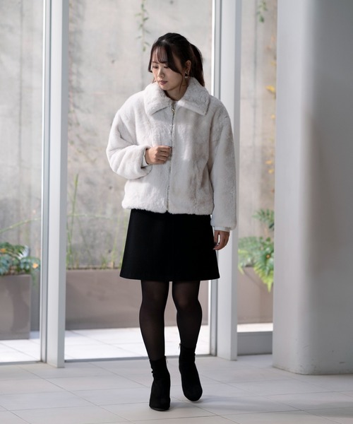 STRAWBERRY-FIELDS（ストロベリーフィールズ）の「ミンクファージャケット（その他アウター・レディース・グレイッシュベージュ/チャコールグレー/ブラウン・2）」の8枚目の写真