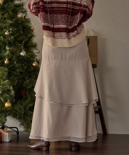 mideal（マイディール）の「asymmetric double frill skirt  / アシンメトリーダブルフリルスカート（スカート・レディース・ブラック/アイボリー・FREE）」の7枚目の写真