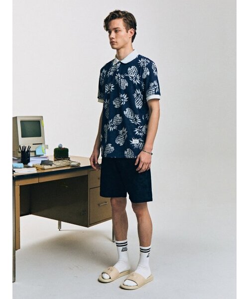 CONTEMENT(コンテメント)の「PINEAPPLE TERRY POLO T-SHIRT(ポロシャツ・メンズ・ネイビー・MEDIUM/LARGE)」の2枚目の写真