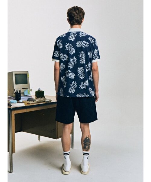 CONTEMENT(コンテメント)の「PINEAPPLE TERRY POLO T-SHIRT(ポロシャツ・メンズ・ネイビー・MEDIUM/LARGE)」の3枚目の写真