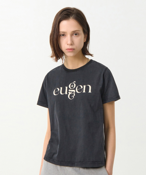 EUGGEN(ユジェン)の「クラシックロゴショートスリーブTシャツ_ウォッシュドブラック(Tシャツ/カットソー・レディース・その他・SMALL/MEDIUM)」の1枚目の写真