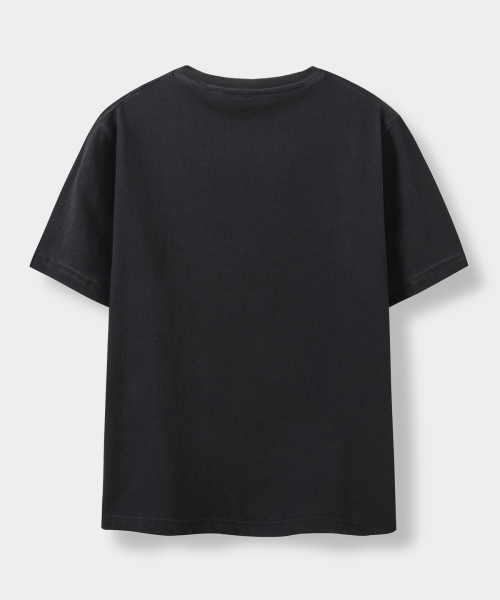 EUGGEN(ユジェン)の「クラシックロゴショートスリーブTシャツ_ウォッシュドブラック(Tシャツ/カットソー・レディース・その他・SMALL/MEDIUM)」の4枚目の写真