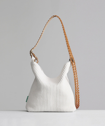 GREEN STUFF（グリーンスタッフ）の「belted bag B2 - corduroy canvas ivory（ショルダーバッグ）」