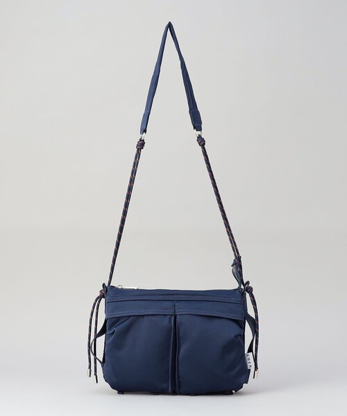 coen（コーエン）の「Wポケット ボトルショルダーバッグ（ショルダーバッグ・レディース・ブラック/オリーブ/ネイビー・FREE）」の10枚目の写真