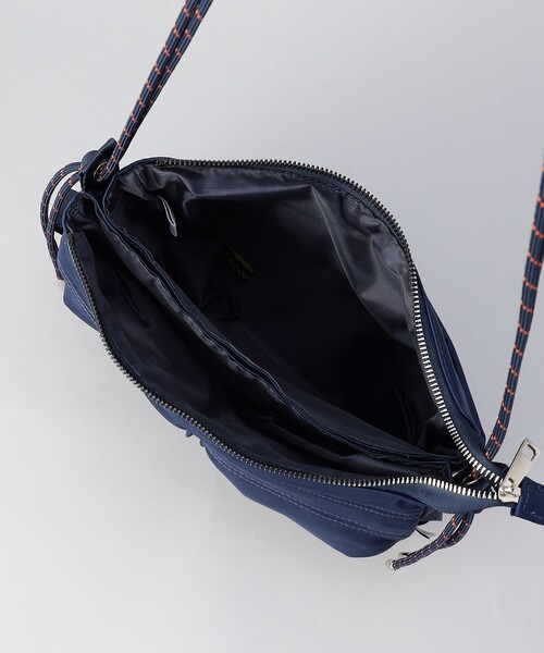 coen（コーエン）の「Wポケット ボトルショルダーバッグ（ショルダーバッグ・レディース・ブラック/オリーブ/ネイビー・FREE）」の15枚目の写真