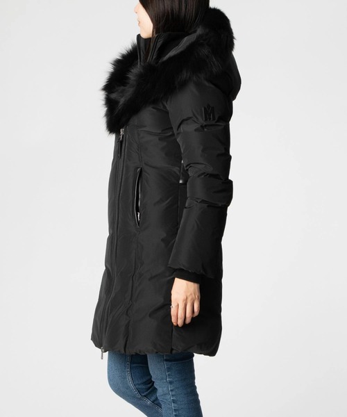 Mackage(マッカージュ)の「MACKAGE KAY-BX Hooded Down Coat マッカージュ ケイ ダウンジャケット(ダウンジャケット/コート・レディース・ブラック・MEDIUM/SMALL)」の5枚目の写真