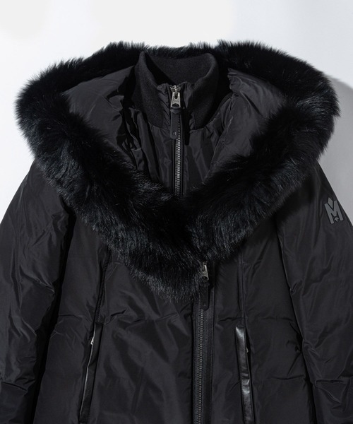 Mackage(マッカージュ)の「MACKAGE KAY-BX Hooded Down Coat マッカージュ ケイ ダウンジャケット(ダウンジャケット/コート・レディース・ブラック・MEDIUM/SMALL)」の9枚目の写真
