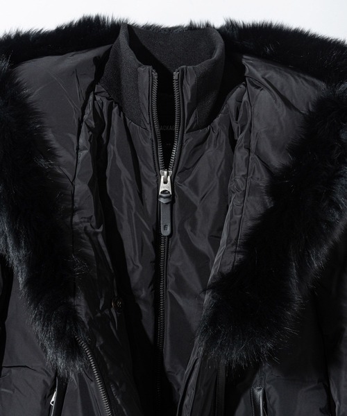 Mackage(マッカージュ)の「MACKAGE KAY-BX Hooded Down Coat マッカージュ ケイ ダウンジャケット(ダウンジャケット/コート・レディース・ブラック・MEDIUM/SMALL)」の10枚目の写真