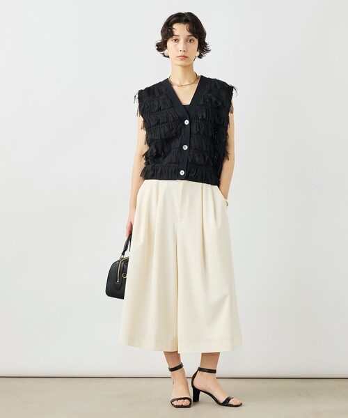 NOLLEY’S（ノーリーズ）の「《手洗い可能》チュールフリンジVネックベスト（ベスト・レディース・ブラック/ホワイト・38）」の15枚目の写真