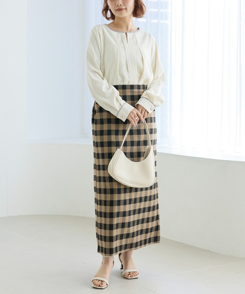 LAVEANGE（ラビアンジェ）の「【洗える】ギンガムチェックナロースカート（スカート・レディース・ブラック/ブラウン・M/5L/4L/3L/LL）」の4枚目の写真