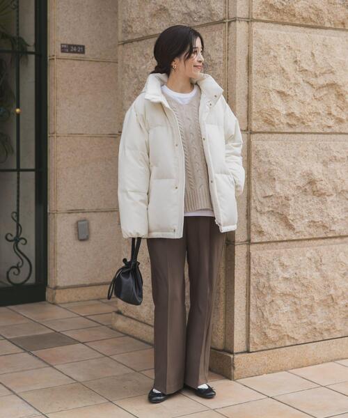 URBAN RESEARCH DOORS（アーバンリサーチドアーズ）の「ミドルダウンジャケット｜冬服/防寒/撥水/2WAY/軽量/通勤服/お出かけ（ダウンジャケット/コート・レディース・モカ/アイボリー/ブラック・MEDIUM）」の9枚目の写真