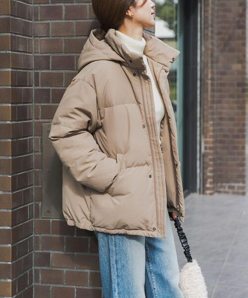 URBAN RESEARCH DOORS（アーバンリサーチドアーズ）の「ミドルダウンジャケット｜冬服/防寒/撥水/2WAY/軽量/通勤服/お出かけ（ダウンジャケット/コート・レディース・モカ/アイボリー/ブラック・MEDIUM）」の16枚目の写真