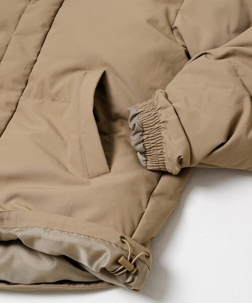 URBAN RESEARCH DOORS（アーバンリサーチドアーズ）の「ミドルダウンジャケット｜冬服/防寒/撥水/2WAY/軽量/通勤服/お出かけ（ダウンジャケット/コート・レディース・モカ/アイボリー/ブラック・MEDIUM）」の22枚目の写真