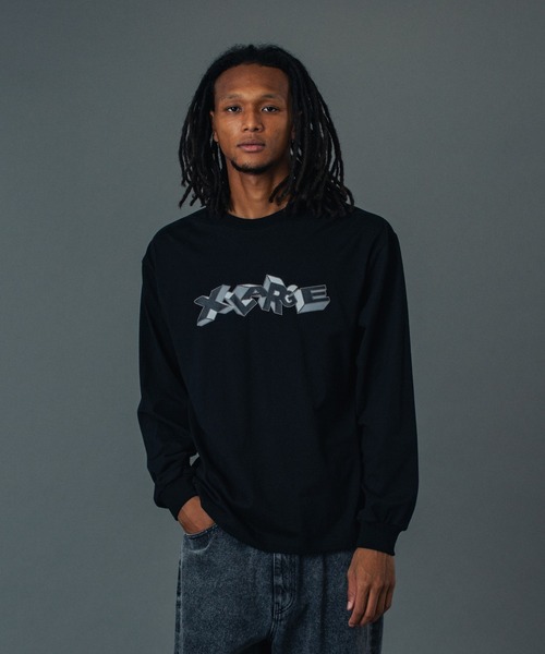 XLARGE(エクストララージ)の「3D LOGO L/S TEE(Tシャツ/カットソー・メンズ・ブラック/ホワイト/ブルー・XL/L/M/S)」の4枚目の写真