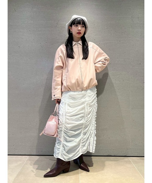 FURFUR（ファーファー）の「トリミング刺繍レザーライクブルゾン（ブルゾン・レディース・ブラック/ブラウン/ピンク・F）」の17枚目の写真