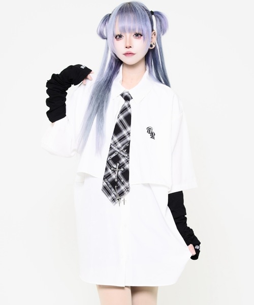 TRAVAS TOKYO(トラバス トウキョウ)の「『TRAVAS TOKYO/トラバス トーキョー』パンクスネクタイシャツ(シャツ/ブラウス・レディース・ブラック/ホワイト・FREE)」の2枚目の写真