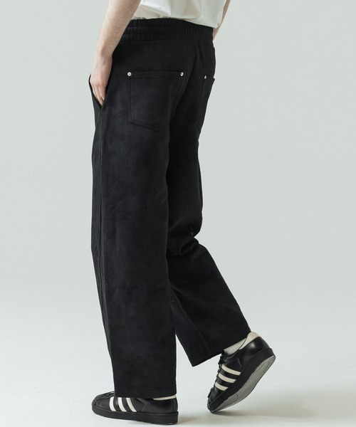 SLICK（スリック）の「【SLICK/スリック】Used Printed One Tuck Sweat Pants/ユーズドプリントワンタックスウェットパンツ/ビンテージ（スウェットパンツ・メンズ・ブラック/グレー・3/1/2）」の2枚目の写真
