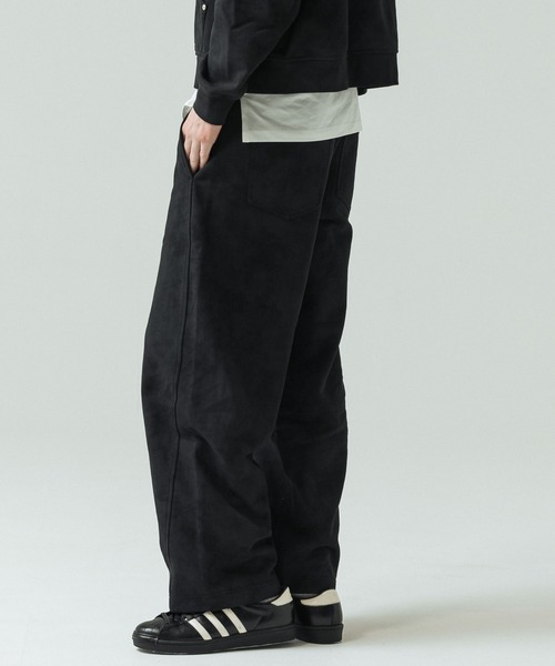 SLICK（スリック）の「【SLICK/スリック】Used Printed One Tuck Sweat Pants/ユーズドプリントワンタックスウェットパンツ/ビンテージ（スウェットパンツ・メンズ・ブラック/グレー・3/1/2）」の9枚目の写真