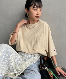 Champion（チャンピオン）の「【WEB先行予約】[Champion チャンピオン] 別注 スリーアイコン ロゴ刺繍 ポケットTシャツ（Tシャツ/カットソー）」