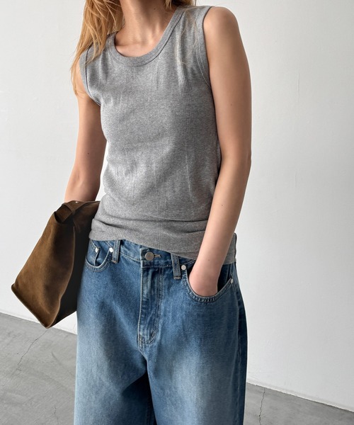 CANAL JEAN（キャナルジーン）の「Miller　パネルリブラウンドタンクトップ（タンクトップ・レディース・ブラック/ブラウン系その他/ヘザーグレー/ネイビー系/グリーン系その他・ONE SIZE）」の3枚目の写真