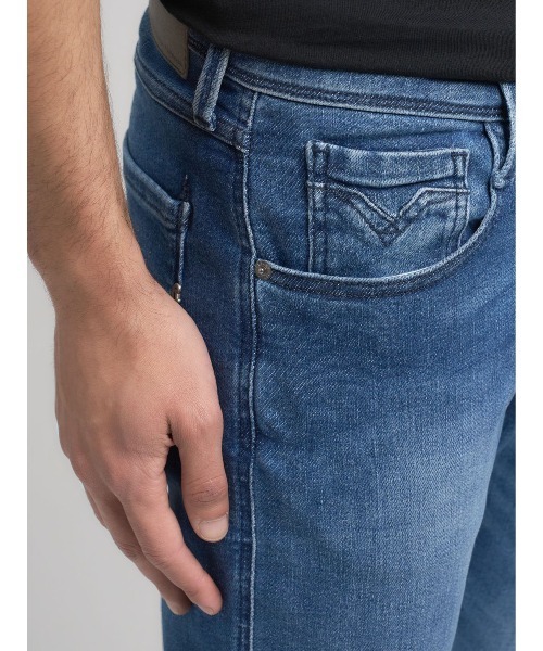 REPLAY（リプレイ）の「スリムフィットANBASS ブルーパワーストレッチデニム（デニムパンツ・メンズ・ブルー・W28xL32/W29xL32/W30xL32/W31xL32/W32xL32/W33xL32/W34xL32/W36xL32）」の6枚目の写真