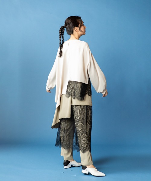 OSMOSIS（オズモーシス）の「ポインテッドトゥスリットパンプス（パンプス・レディース・シルバー系その他/ブロンズ/ホワイト・24.5cm/24cm/23.5cm）」の14枚目の写真