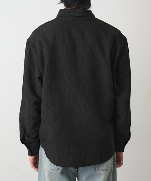 COLONY 2139（コロニートゥーワンスリーナイン）の「シャドーストライプ長袖シャツ（シャツ/ブラウス・メンズ・ホワイト/ブラック・MEDIUM/LARGE）」の7枚目の写真