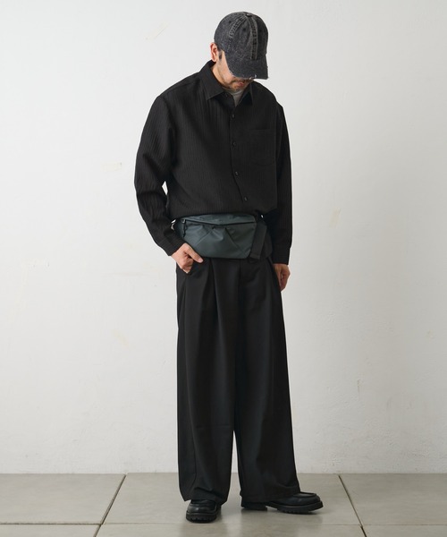 COLONY 2139（コロニートゥーワンスリーナイン）の「シャドーストライプ長袖シャツ（シャツ/ブラウス・メンズ・ホワイト/ブラック・MEDIUM/LARGE）」の10枚目の写真