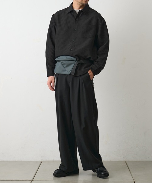 COLONY 2139（コロニートゥーワンスリーナイン）の「シャドーストライプ長袖シャツ（シャツ/ブラウス・メンズ・ホワイト/ブラック・MEDIUM/LARGE）」の11枚目の写真