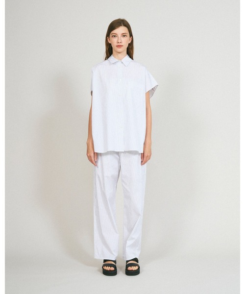 Mackintosh(マッキントッシュ)の「BIEL(シャツ/ブラウス・レディース・ホワイト×ネイビー/ホワイト×ブルー・6)」の4枚目の写真