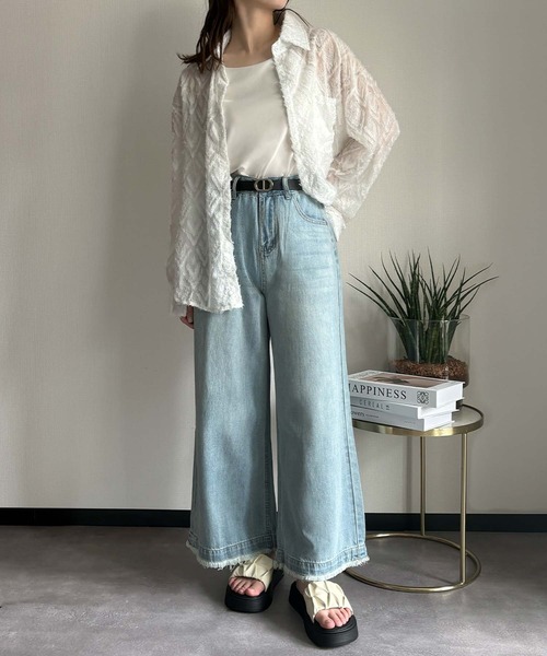 LOWO(ロワ)の「フェイクレザーギャザーボリュームストラップ厚底サンダル(サンダル・レディース・アイボリー/ブラック・39/38/37/36/40)」の10枚目の写真