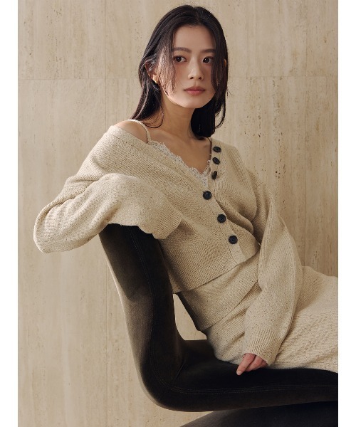 anuans（アニュアンス）の「メランジヤーンニットセットアップ（セットアップ・レディース・グレー/ライトベージュ・MEDIUM/SMALL）」の12枚目の写真