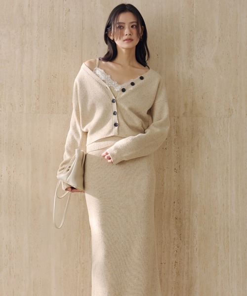 anuans（アニュアンス）の「メランジヤーンニットセットアップ（セットアップ・レディース・グレー/ライトベージュ・MEDIUM/SMALL）」の8枚目の写真