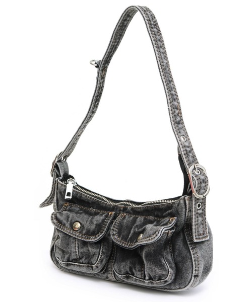 ANAP（アナップ）の「ヴィンテージライク デニム ハーフムーン バッグ（ショルダーバッグ・レディース・ブルー/グレー・F）」の11枚目の写真