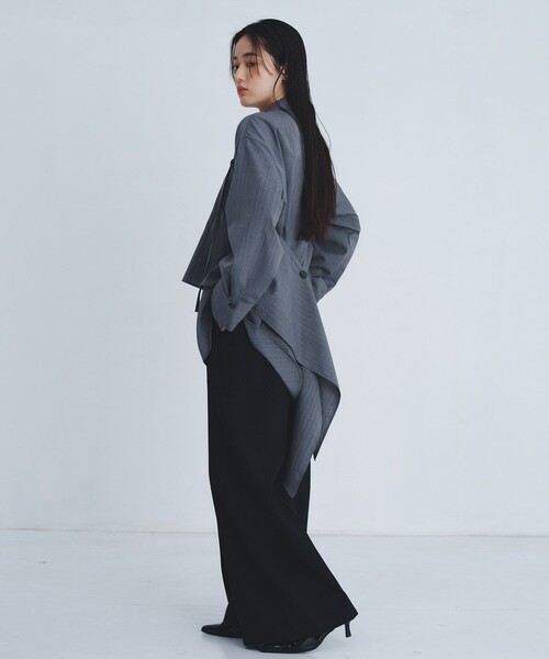 UNITED TOKYO（ユナイテッドトウキョウ）の「レイヤードテーラーカラーシャツ（シャツ/ブラウス・レディース・グレー/ベージュ・FREE）」の4枚目の写真