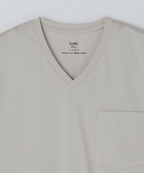 SHIPS Colors(シップス カラーズ)の「SHIPS Colors:〈抗菌防臭・接触冷感・UVカット〉シルケット コットン Vネック T◇(Tシャツ/カットソー・メンズ・ライトホワイト/ネイビー/ブラック/グレー/ベージュ・SMALL/X-LARGE/LARGE/MEDIUM)」の12枚目の写真