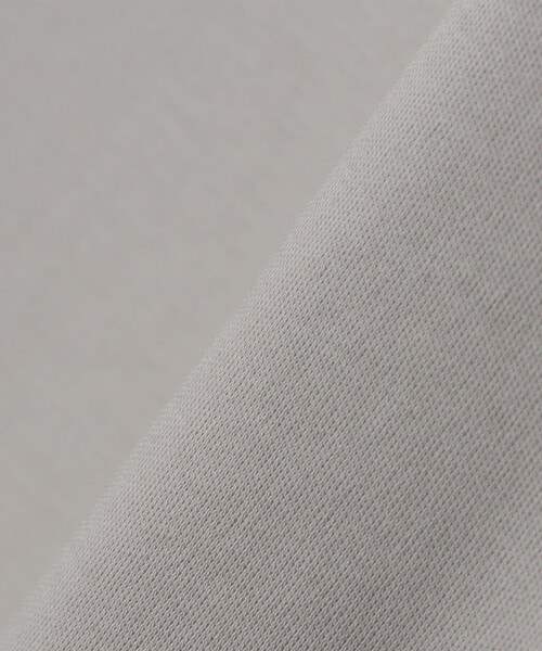 SHIPS Colors(シップス カラーズ)の「SHIPS Colors:〈抗菌防臭・接触冷感・UVカット〉シルケット コットン Vネック T◇(Tシャツ/カットソー・メンズ・ライトホワイト/ネイビー/ブラック/グレー/ベージュ・SMALL/X-LARGE/LARGE/MEDIUM)」の16枚目の写真