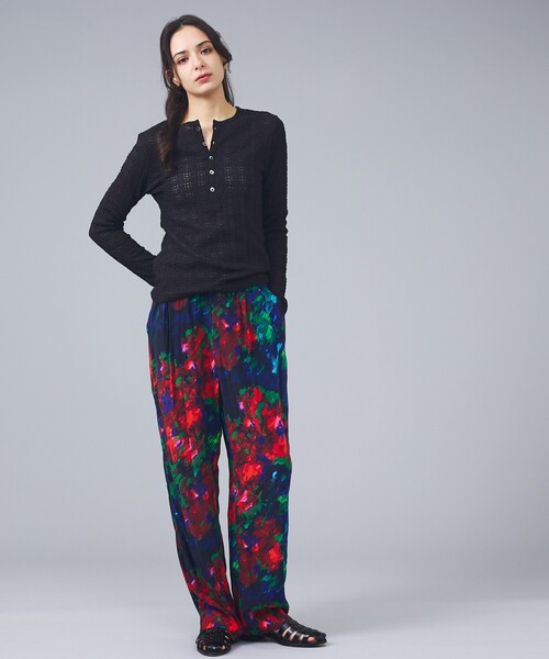 Rouge vif la cle(ルージュヴィフラクレ)の「【Le Melange/ル・メランジュ】フラワープリントイージーパンツ/ウエストゴム【WEB限定】(その他パンツ・レディース・その他・フリー)」の2枚目の写真