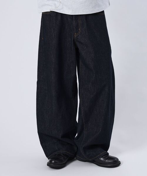 FFEIN（フェイン）の「【FFEIN（フェイン）】リアルヴィンテージバレルレッグデニムパンツ / デニム パンツ ボトムス ワイドシルエット デニム カーブ（その他パンツ・メンズ・ブルー/ブラック/ネイビー・SMALL/X-SMALL/LARGE/MEDIUM）」の3枚目の写真
