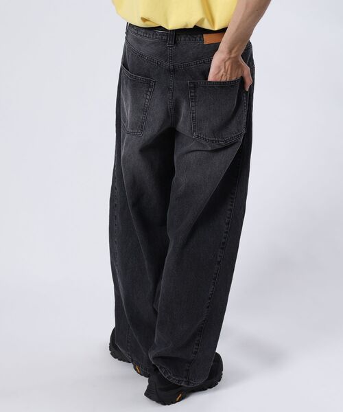 FFEIN（フェイン）の「【FFEIN（フェイン）】リアルヴィンテージバレルレッグデニムパンツ / デニム パンツ ボトムス ワイドシルエット デニム カーブ（その他パンツ・メンズ・ブルー/ブラック/ネイビー・SMALL/X-SMALL/LARGE/MEDIUM）」の10枚目の写真