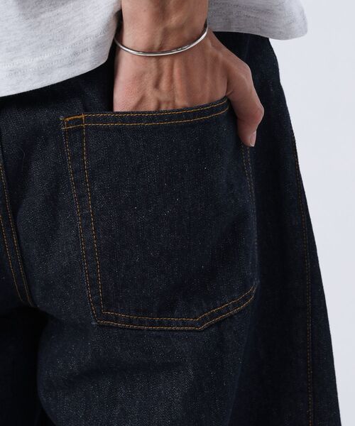FFEIN（フェイン）の「【FFEIN（フェイン）】リアルヴィンテージバレルレッグデニムパンツ / デニム パンツ ボトムス ワイドシルエット デニム カーブ（その他パンツ・メンズ・ブルー/ブラック/ネイビー・SMALL/X-SMALL/LARGE/MEDIUM）」の11枚目の写真