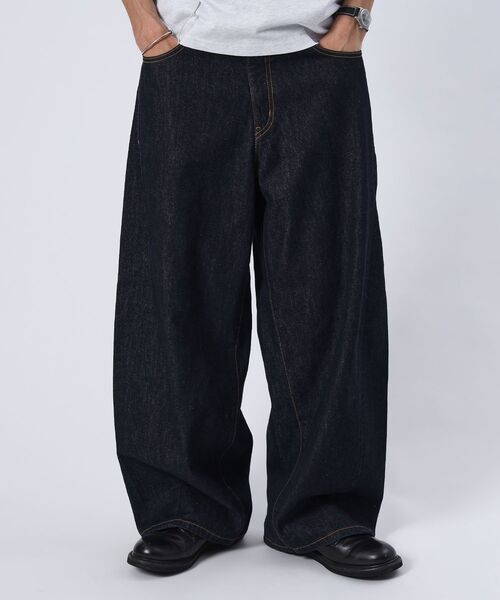 FFEIN（フェイン）の「【FFEIN（フェイン）】リアルヴィンテージバレルレッグデニムパンツ / デニム パンツ ボトムス ワイドシルエット デニム カーブ（その他パンツ・メンズ・ブルー/ブラック/ネイビー・SMALL/X-SMALL/LARGE/MEDIUM）」の13枚目の写真