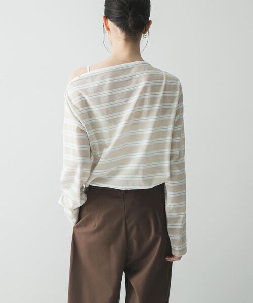 URBAN RESEARCH(アーバンリサーチ)の「マルチボーダー2WAYカットソー(Tシャツ/カットソー・レディース・オフホワイト/ベージュ/レッド・FREE)」の15枚目の写真