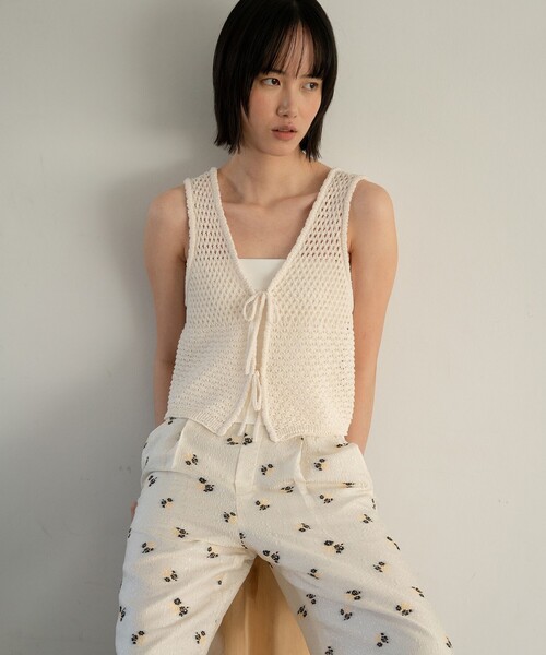 green label relaxing（グリーンレーベルリラクシング）の「ベアトップキャミソール（キャミソール・レディース・ブラック/ダークブラウン/オフホワイト・M/S/L）」の4枚目の写真