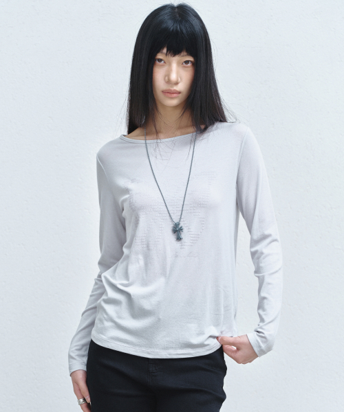 NICK&NICOLE(ニックアンドニコール)の「PIXEL BUTTERFLY GRAPHIC TOP_LIGHT GRAY(Tシャツ/カットソー・レディース・その他・FREE)」の2枚目の写真