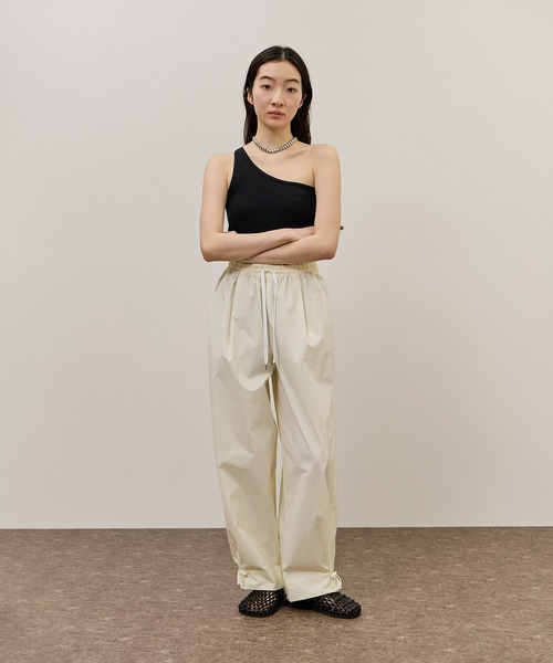 ADAM ET ROPE'(アダムエロペ)の「メッシュフラットサンダル(サンダル・レディース・ブラック/オフホワイト・36/37/38)」の7枚目の写真